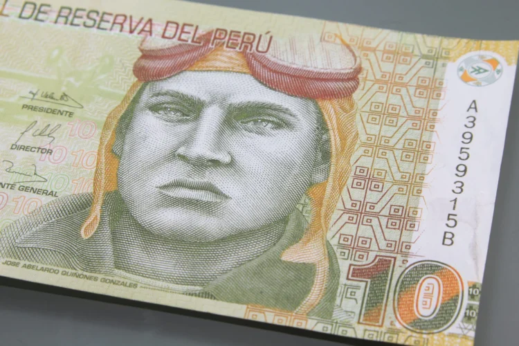 El resurgir del Sol Peruano: ¿Por qué lidera las ganancias en América Latina durante mayo?